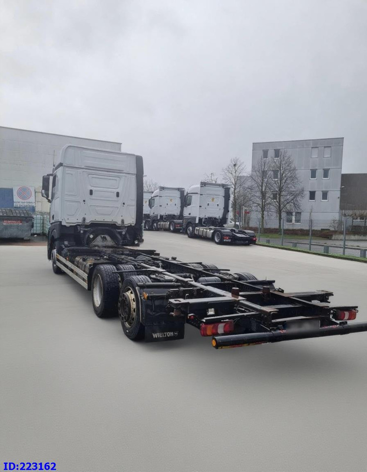 MERCEDES-BENZ Actros 2542 BDF 6x2 Euro6 - Chassis vrachtwagen: afbeelding 5 MERCEDES-BENZ Actros 2542 BDF 6x2 Euro6 - Chassis vrachtwagen: afbeelding 5
