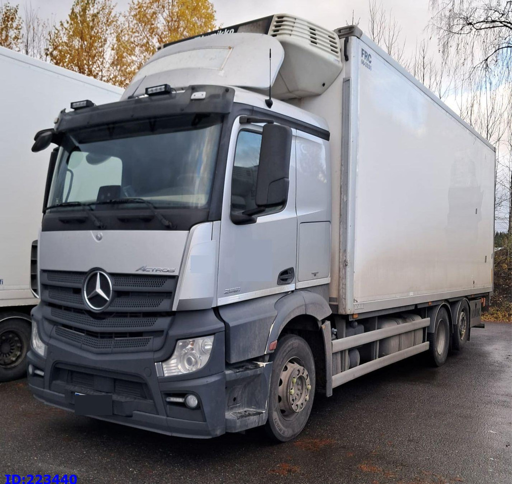 MERCEDES-BENZ Actros 2551 6x2 Euro6 - Koelwagen vrachtwagen: afbeelding 1 MERCEDES-BENZ Actros 2551 6x2 Euro6 - Koelwagen vrachtwagen: afbeelding 1