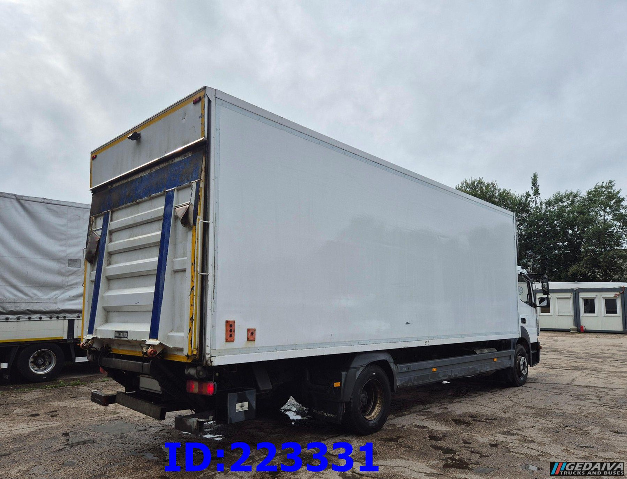 MERCEDES-BENZ Atego 1224 Euro6 (Open side box) - Isotherm vrachtwagen: afbeelding 4 MERCEDES-BENZ Atego 1224 Euro6 (Open side box) - Isotherm vrachtwagen: afbeelding 4
