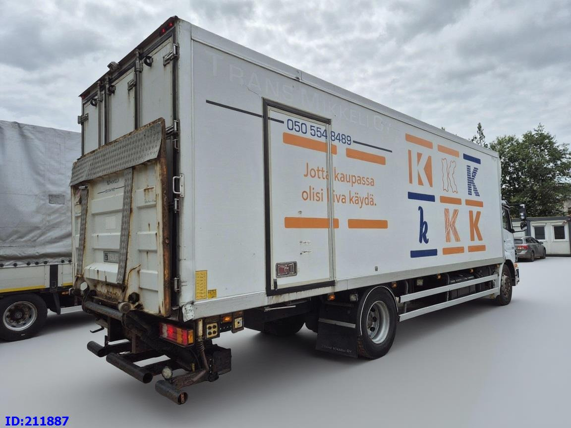 MERCEDES-BENZ Axor 1833 - Manual - Koelwagen vrachtwagen: afbeelding 5 MERCEDES-BENZ Axor 1833 - Manual - Koelwagen vrachtwagen: afbeelding 5