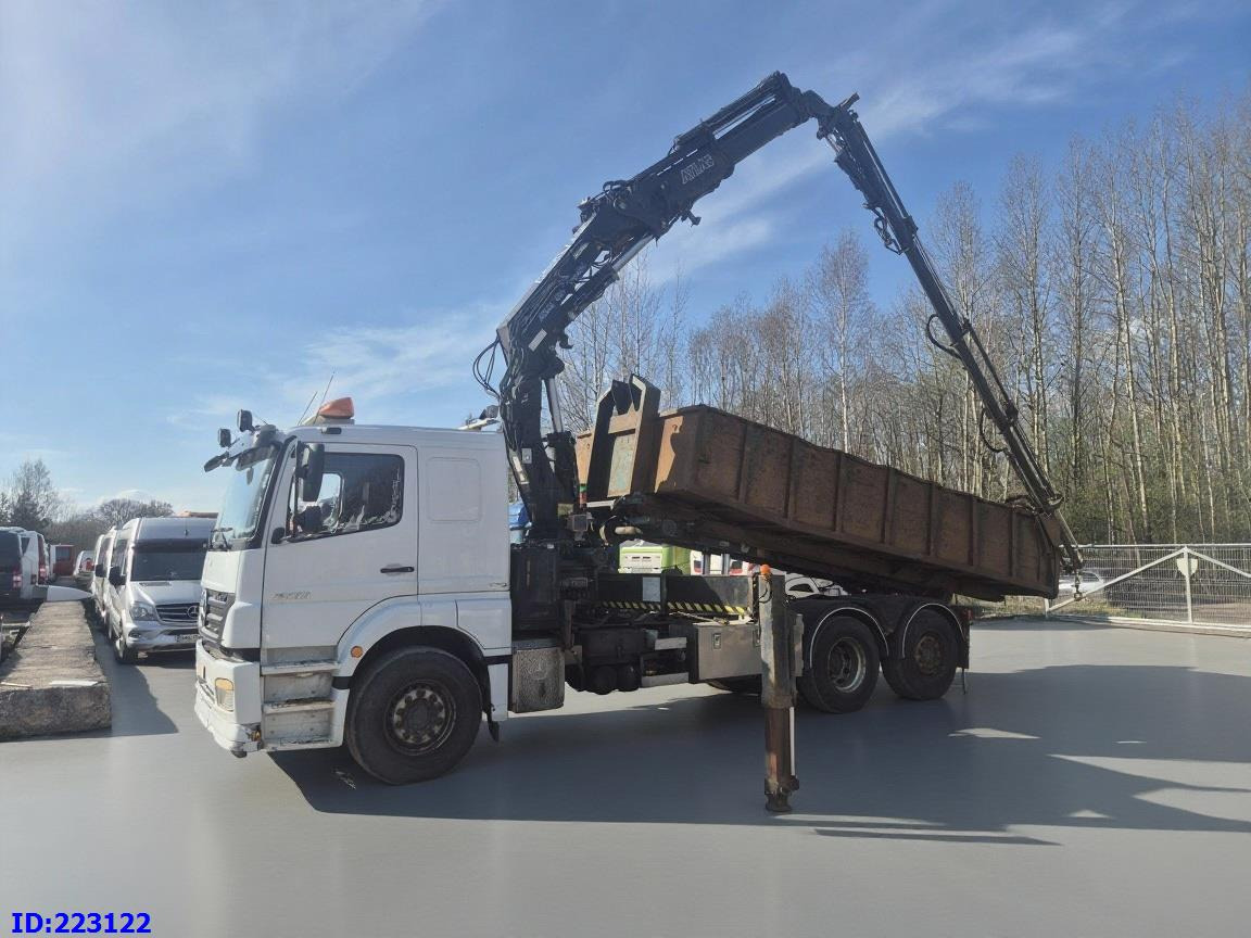 MERCEDES-BENZ Axor 2533 6x2 + Atlas 332.3E Crane - Kipper vrachtwagen: afbeelding 1 MERCEDES-BENZ Axor 2533 6x2 + Atlas 332.3E Crane - Kipper vrachtwagen: afbeelding 1