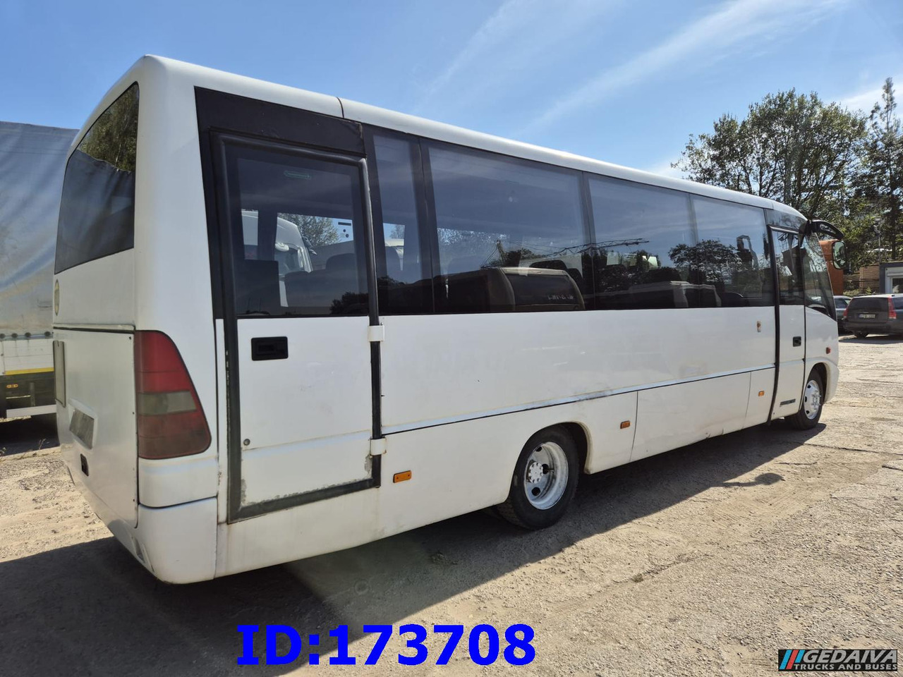 MERCEDES-BENZ Medio 30 Seat - Touringcar: afbeelding 5 MERCEDES-BENZ Medio 30 Seat - Touringcar: afbeelding 5
