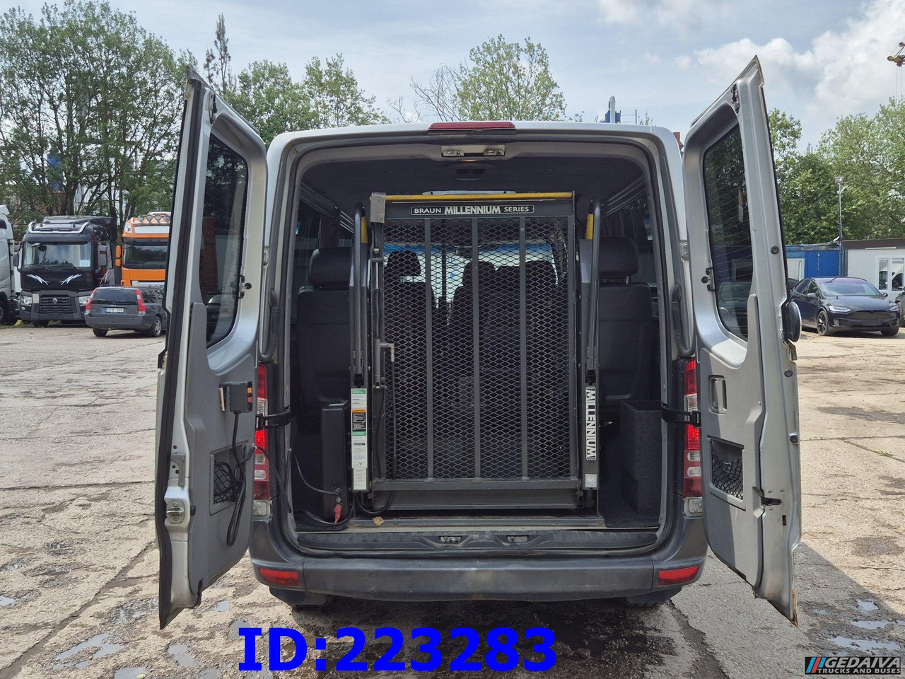 MERCEDES-BENZ Sprinter 313 - Kasten VIP -Euro5 - Touringcar: afbeelding 5 MERCEDES-BENZ Sprinter 313 - Kasten VIP -Euro5 - Touringcar: afbeelding 5