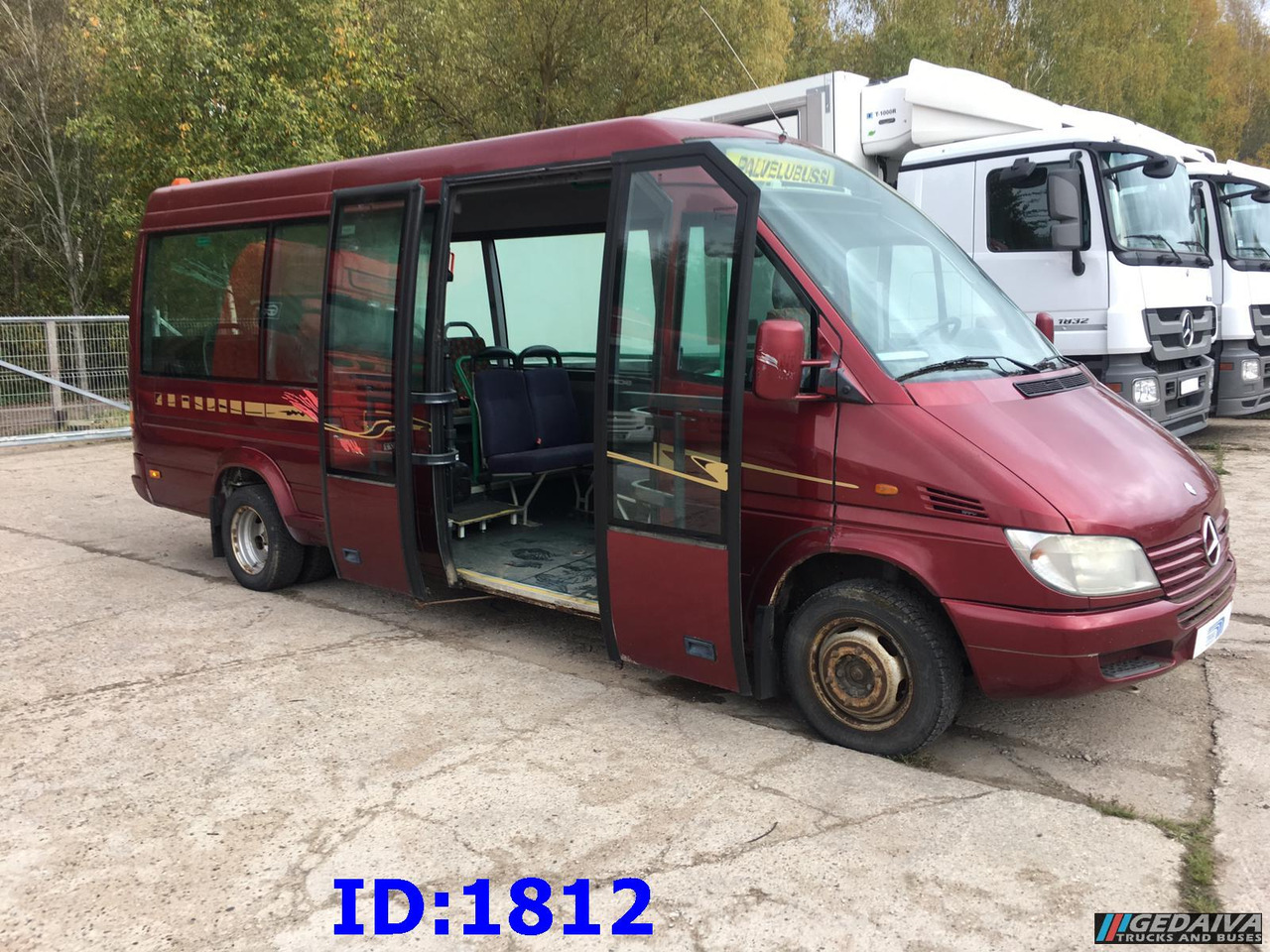 MERCEDES-BENZ Sprinter 413 - 17 Place - Minibus, Personenvervoer: afbeelding 1 MERCEDES-BENZ Sprinter 413 - 17 Place - Minibus, Personenvervoer: afbeelding 1