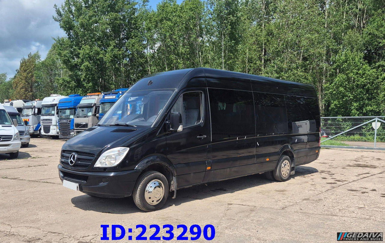MERCEDES-BENZ Sprinter 515 - 23 places - Touringcar: afbeelding 1 MERCEDES-BENZ Sprinter 515 - 23 places - Touringcar: afbeelding 1