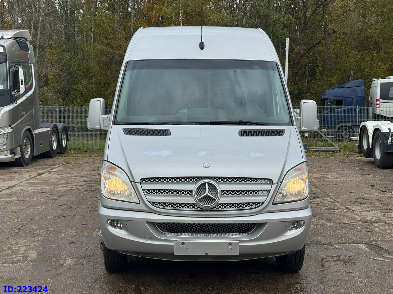 MERCEDES-BENZ Sprinter 516 Euro 5 Avestark - Touringcar: afbeelding 2 MERCEDES-BENZ Sprinter 516 Euro 5 Avestark - Touringcar: afbeelding 2