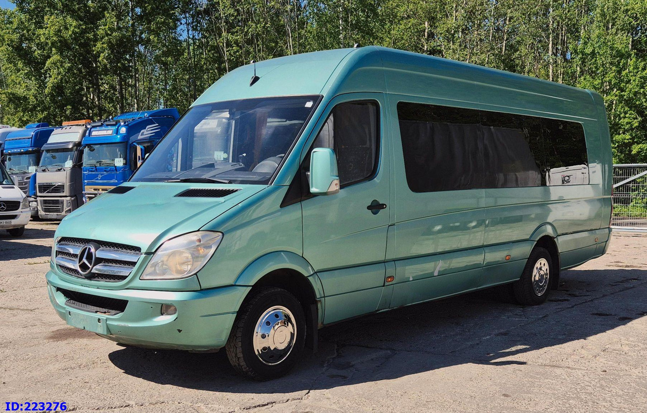 MERCEDES-BENZ Sprinter 516 - VIP - 23 Places - Touringcar: afbeelding 1 MERCEDES-BENZ Sprinter 516 - VIP - 23 Places - Touringcar: afbeelding 1