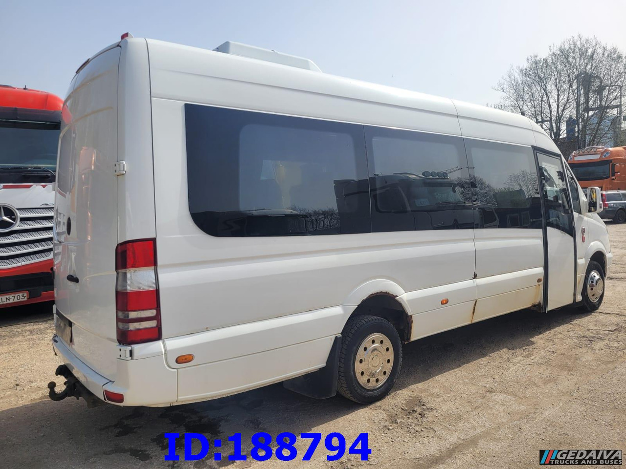 MERCEDES-BENZ Sprinter 518 - Kasten VIP - 20 Seater - Touringcar: afbeelding 5 MERCEDES-BENZ Sprinter 518 - Kasten VIP - 20 Seater - Touringcar: afbeelding 5