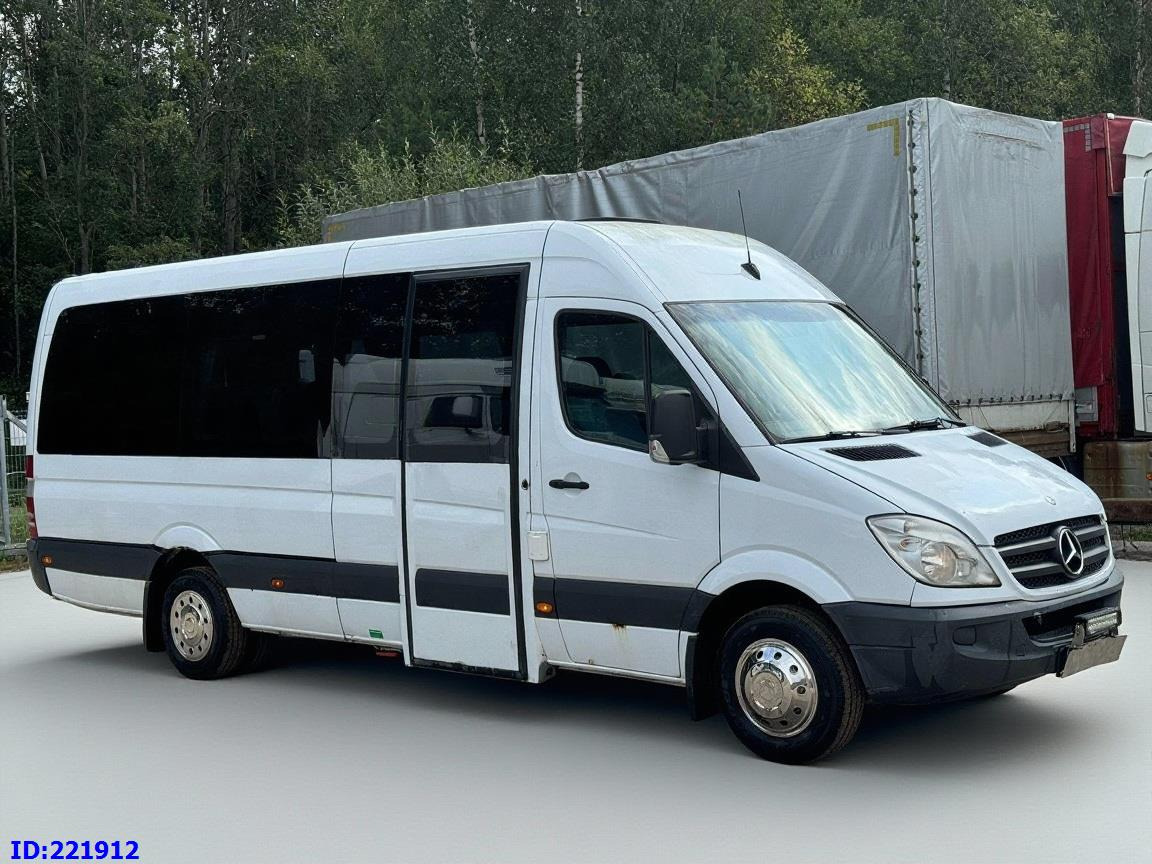 MERCEDES-BENZ Sprinter 518 VIP 17-Place - Minibus, Personenvervoer: afbeelding 4 MERCEDES-BENZ Sprinter 518 VIP 17-Place - Minibus, Personenvervoer: afbeelding 4