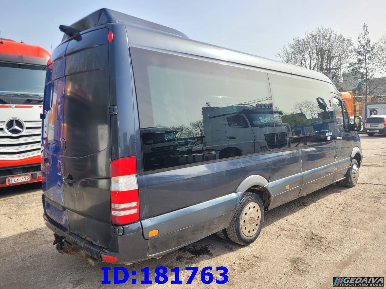 MERCEDES-BENZ Sprinter 518 - VIP - 17 Seater - Touringcar: afbeelding 4 MERCEDES-BENZ Sprinter 518 - VIP - 17 Seater - Touringcar: afbeelding 4