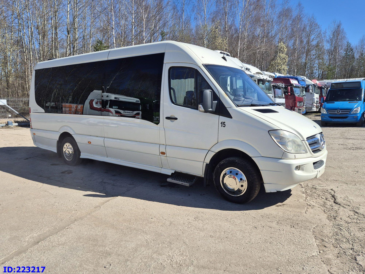 MERCEDES-BENZ Sprinter 518 VIP Prostyle 17-Place (Motor defekt) - Touringcar: afbeelding 2 MERCEDES-BENZ Sprinter 518 VIP Prostyle 17-Place (Motor defekt) - Touringcar: afbeelding 2