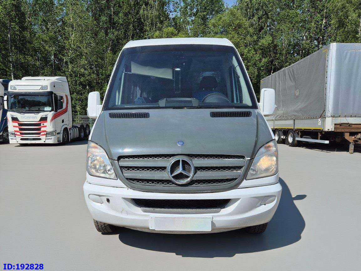 MERCEDES-BENZ Sprinter 519 - 17 place - Euro5 - Minibus, Personenvervoer: afbeelding 2 MERCEDES-BENZ Sprinter 519 - 17 place - Euro5 - Minibus, Personenvervoer: afbeelding 2