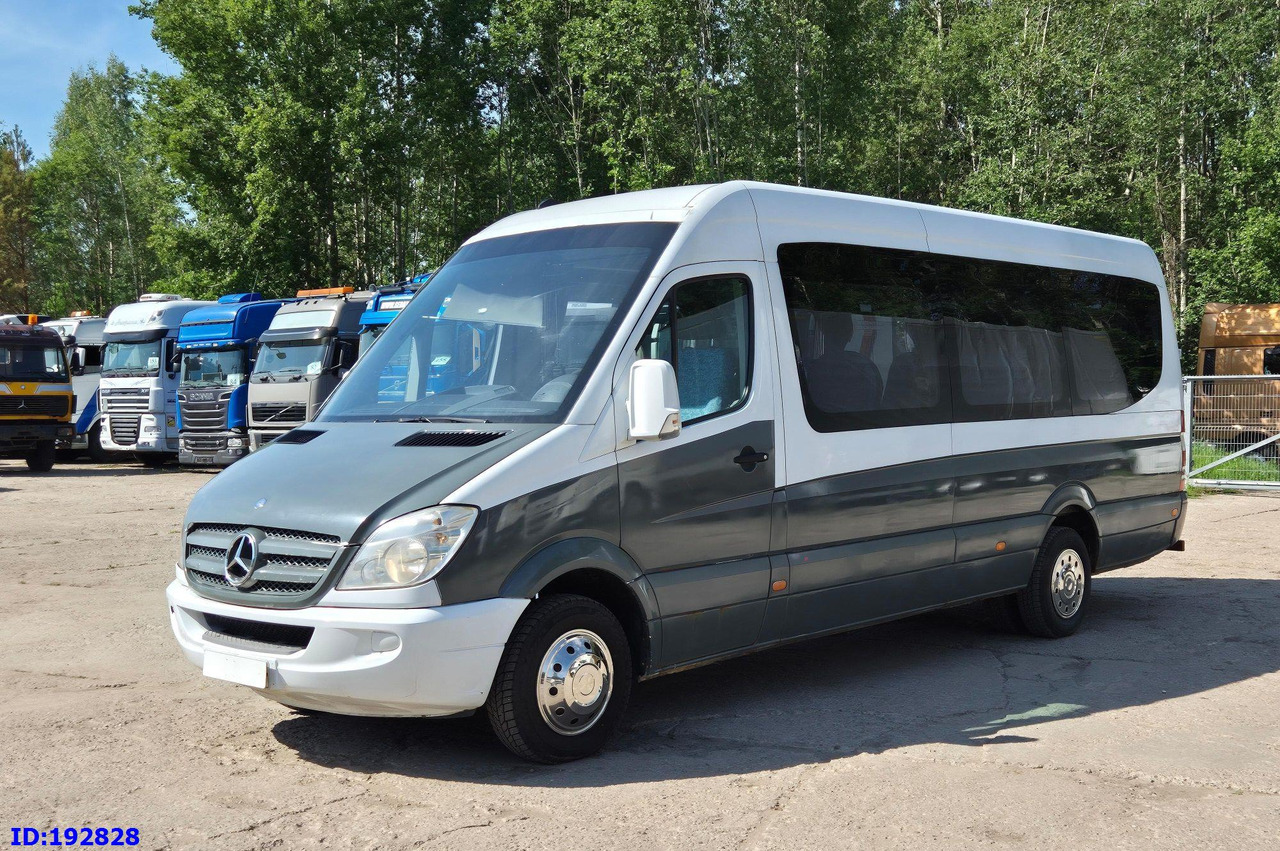 MERCEDES-BENZ Sprinter 519 - 17 place - Euro5 - Touringcar: afbeelding 1 MERCEDES-BENZ Sprinter 519 - 17 place - Euro5 - Touringcar: afbeelding 1