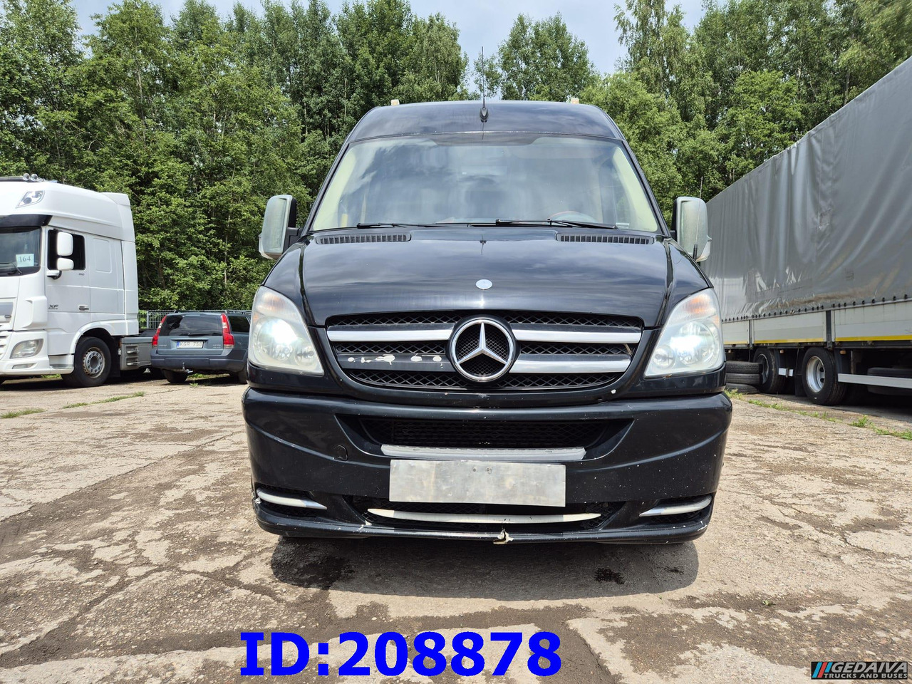MERCEDES-BENZ Sprinter 519 -VIP- 17 places - Touringcar: afbeelding 2 MERCEDES-BENZ Sprinter 519 -VIP- 17 places - Touringcar: afbeelding 2