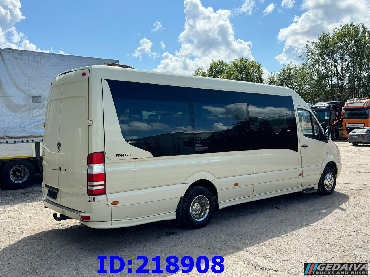 MERCEDES-BENZ Sprinter 519 VIP 18-Place Prostyle Euro5 - Touringcar: afbeelding 5 MERCEDES-BENZ Sprinter 519 VIP 18-Place Prostyle Euro5 - Touringcar: afbeelding 5