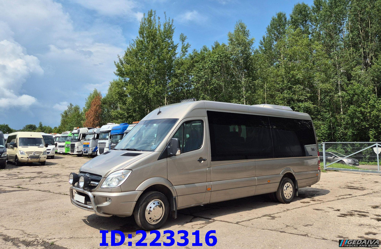 MERCEDES-BENZ Sprinter 519 VIP - 18 Seater - Euro 5 - Touringcar: afbeelding 1 MERCEDES-BENZ Sprinter 519 VIP - 18 Seater - Euro 5 - Touringcar: afbeelding 1