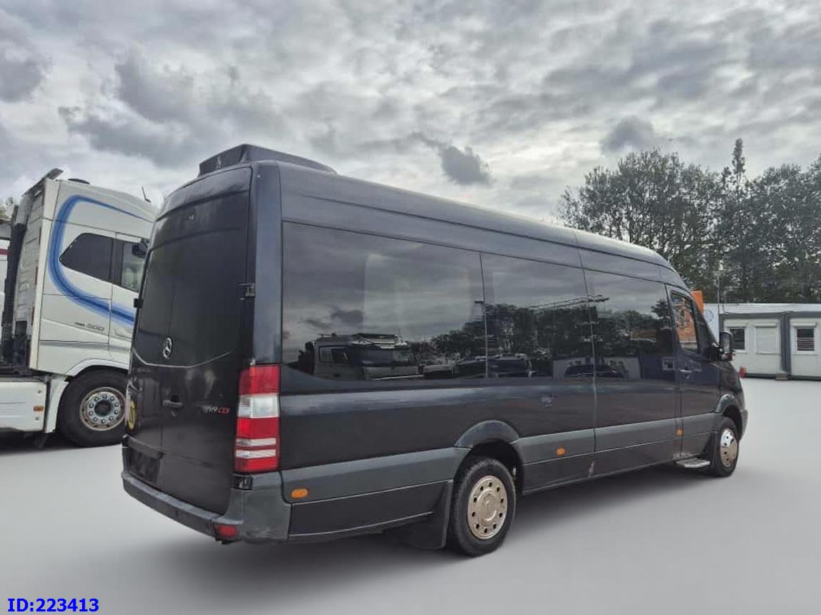 MERCEDES-BENZ Sprinter 519 VIP - 20 Seater - Euro 5 - Minibus, Personenvervoer: afbeelding 4 MERCEDES-BENZ Sprinter 519 VIP - 20 Seater - Euro 5 - Minibus, Personenvervoer: afbeelding 4