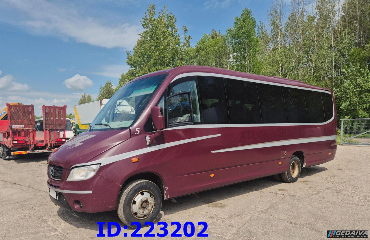 MERCEDES-BENZ Sunrider 818D Vario 33 - Seater - Touringcar: afbeelding 1 MERCEDES-BENZ Sunrider 818D Vario 33 - Seater - Touringcar: afbeelding 1
