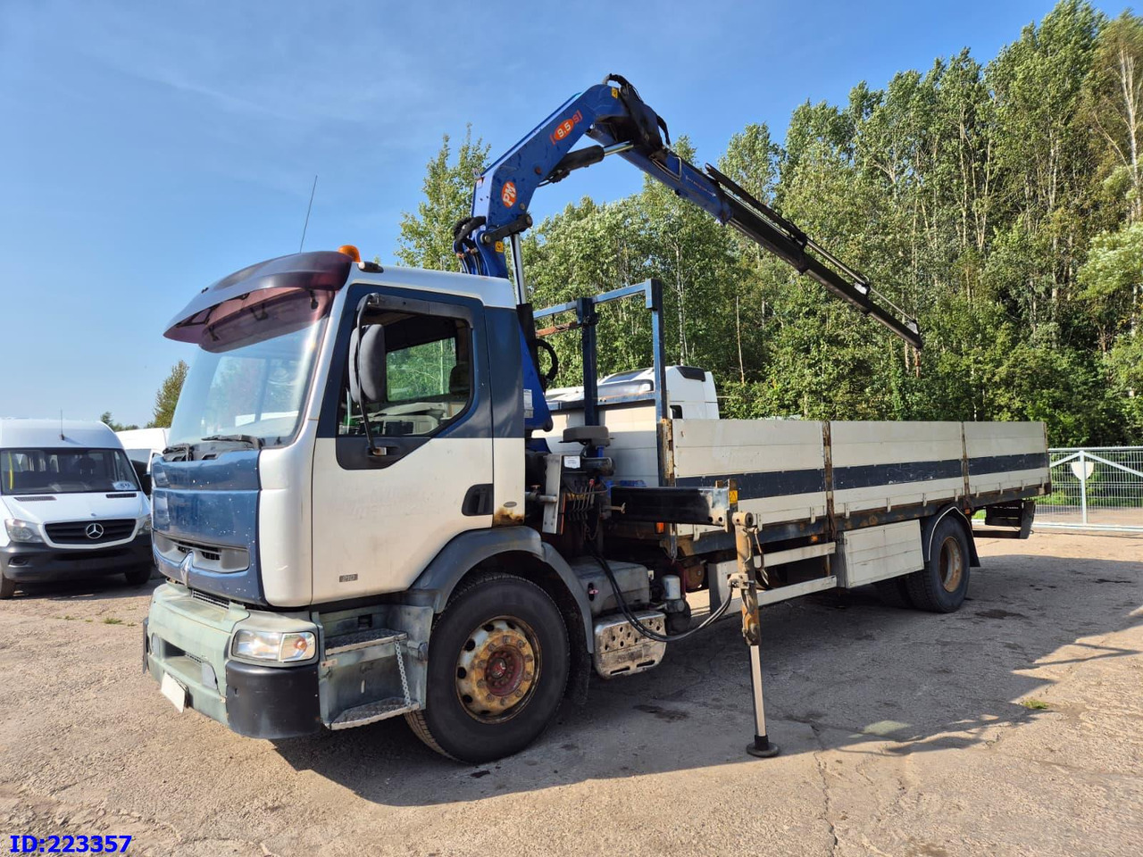 RENAULT Premium 210 4x2 Crane PM - Houttransport: afbeelding 1 RENAULT Premium 210 4x2 Crane PM - Houttransport: afbeelding 1