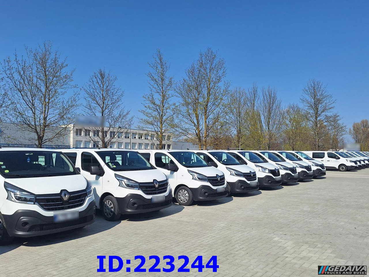 RENAULT Trafic (6pcs. available) - Bestelwagen met dubbele cabine: afbeelding 1 RENAULT Trafic (6pcs. available) - Bestelwagen met dubbele cabine: afbeelding 1