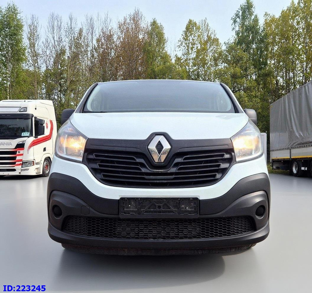 RENAULT Trafic Euro6 - Bestelwagen met dubbele cabine: afbeelding 2 RENAULT Trafic Euro6 - Bestelwagen met dubbele cabine: afbeelding 2