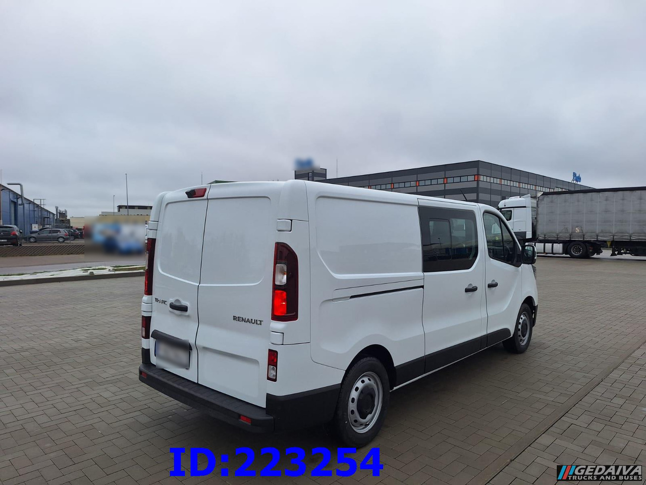 RENAULT Trafic NEW 2025 - Bestelwagen met dubbele cabine: afbeelding 5 RENAULT Trafic NEW 2025 - Bestelwagen met dubbele cabine: afbeelding 5
