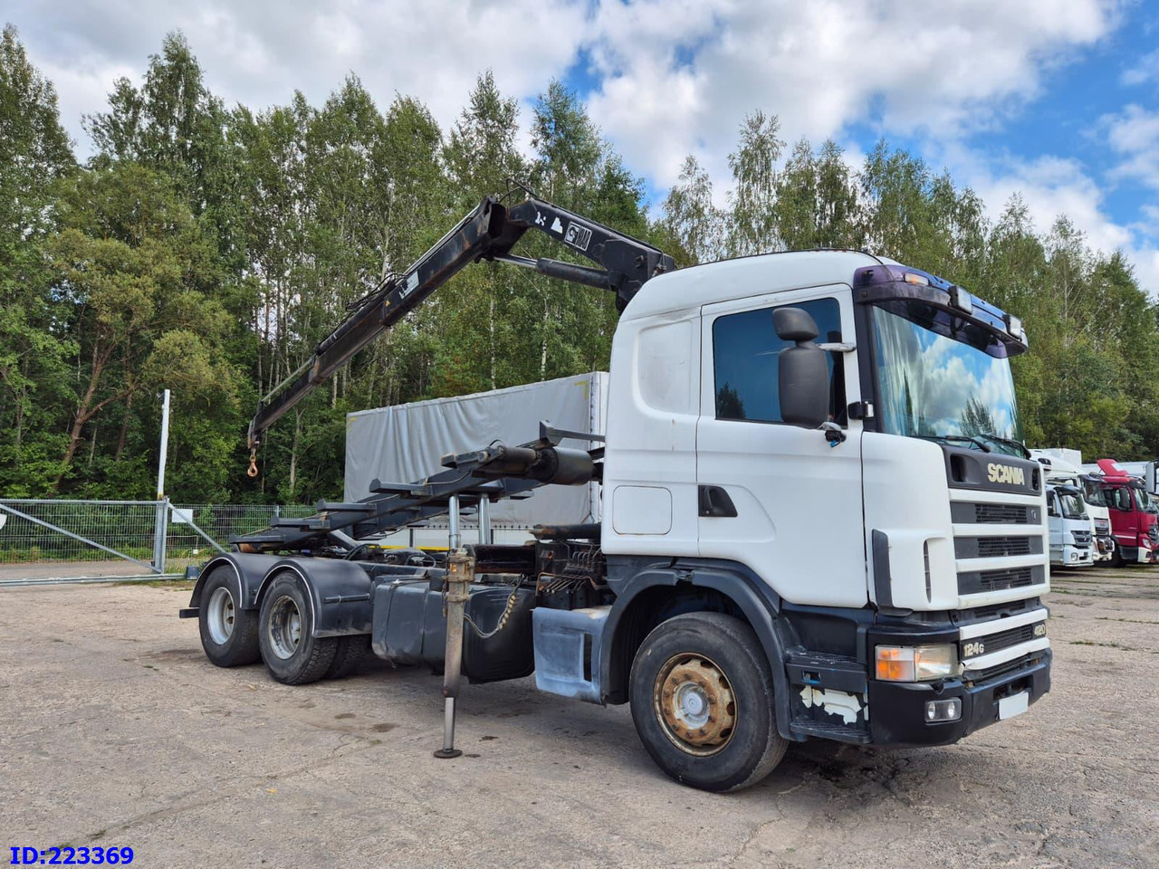 SCANIA R124 420 + Crane HIAB 140AW - Kipper vrachtwagen: afbeelding 4 SCANIA R124 420 + Crane HIAB 140AW - Kipper vrachtwagen: afbeelding 4