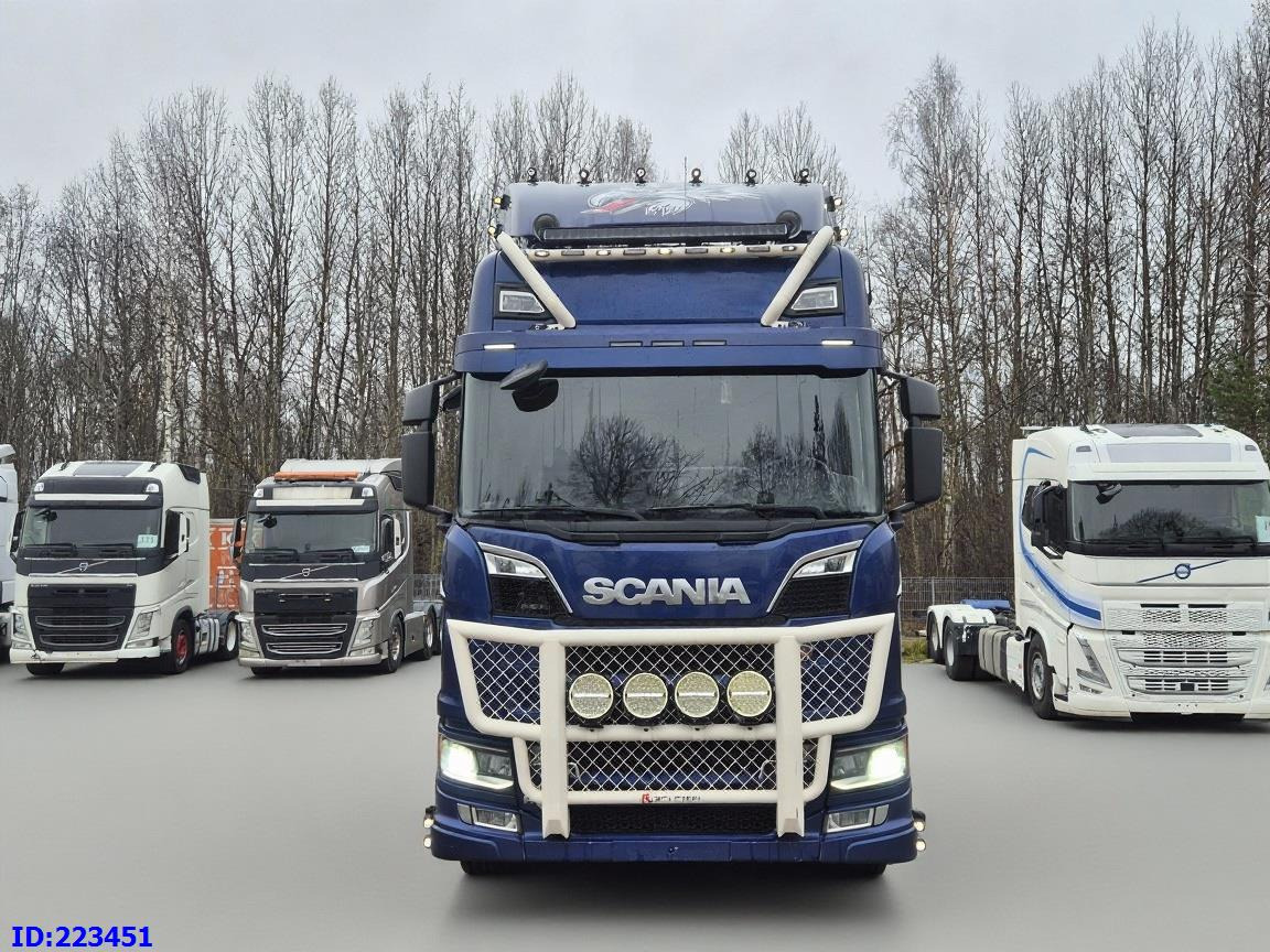 SCANIA R650 Full air 8x4 Steering axle (3 pedal) - Chassis vrachtwagen: afbeelding 2 SCANIA R650 Full air 8x4 Steering axle (3 pedal) - Chassis vrachtwagen: afbeelding 2