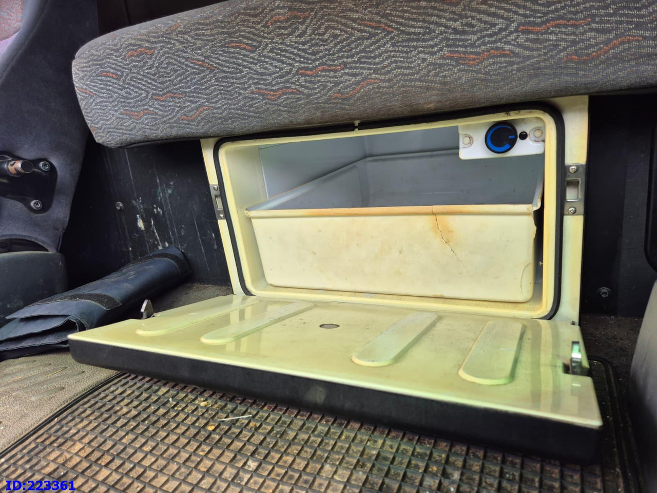 Trekker RENAULT Premium 420 6x2 Manual: afbeelding 18 Trekker RENAULT Premium 420 6x2 Manual: afbeelding 18