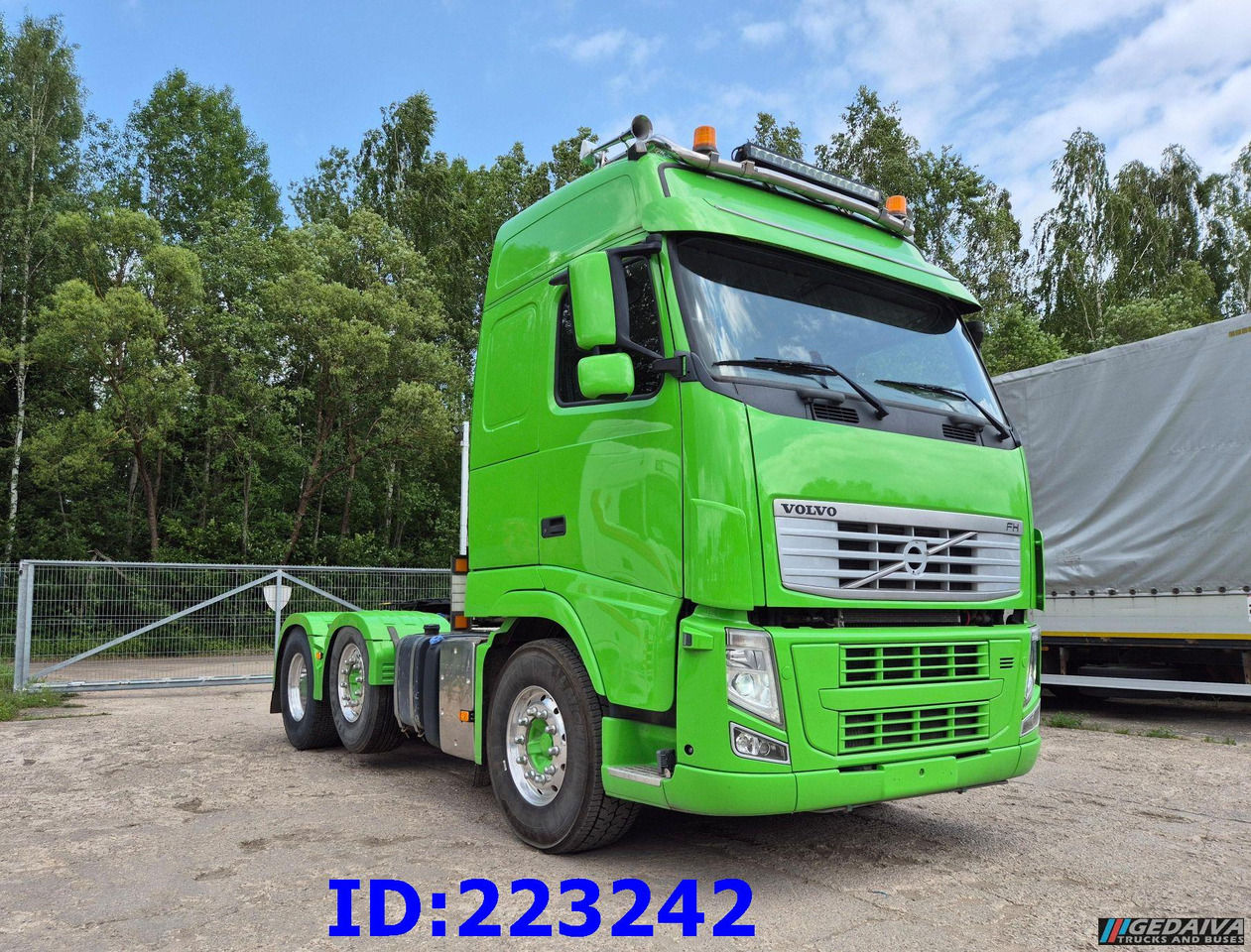 VOLVO FH13 6x2 - 538t km ONLY - Manual Hydraulics Euro5 - Trekker: afbeelding 4 VOLVO FH13 6x2 - 538t km ONLY - Manual Hydraulics Euro5 - Trekker: afbeelding 4