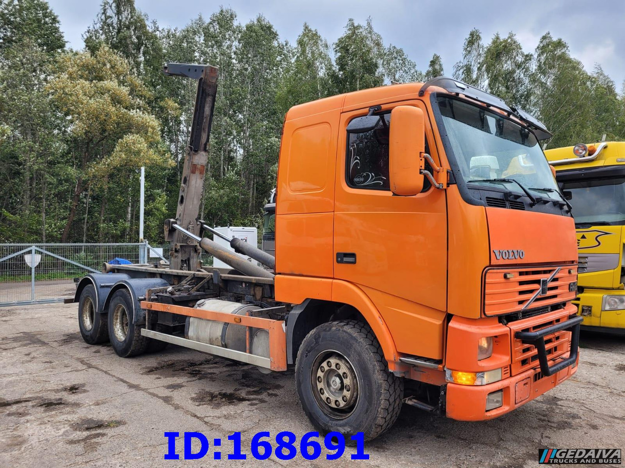 VOLVO FH12 380HP 6x2 10tyre Hook Tipper - Haakarmsysteem vrachtwagen: afbeelding 4 VOLVO FH12 380HP 6x2 10tyre Hook Tipper - Haakarmsysteem vrachtwagen: afbeelding 4