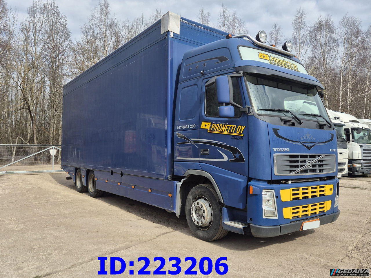 VOLVO FH12 420HP 6x2 - Isotherm vrachtwagen: afbeelding 4 VOLVO FH12 420HP 6x2 - Isotherm vrachtwagen: afbeelding 4