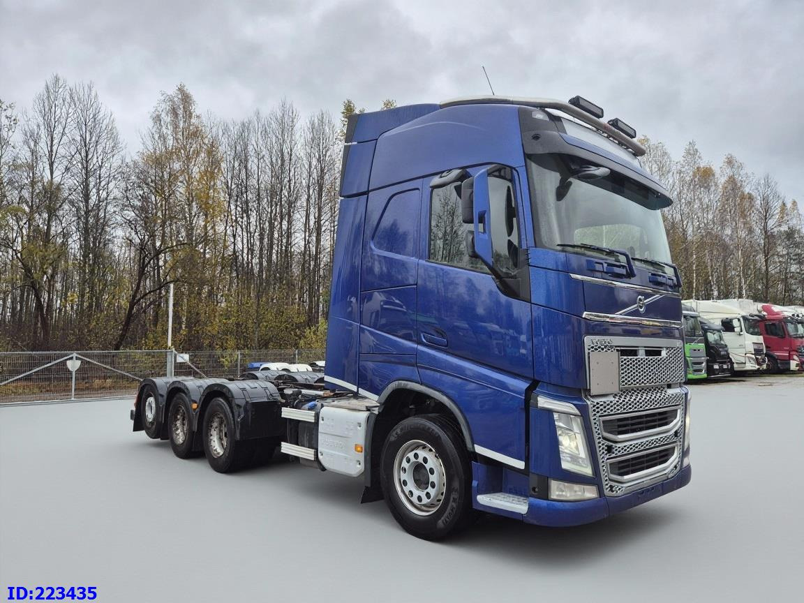 VOLVO FH13 540HP 8x4 (steering axle) - Chassis vrachtwagen: afbeelding 4 VOLVO FH13 540HP 8x4 (steering axle) - Chassis vrachtwagen: afbeelding 4