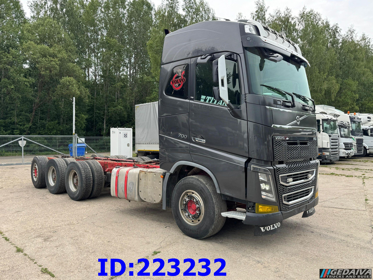 VOLVO FH16 700HP 8X4 Big Axles - Houttransport: afbeelding 3 VOLVO FH16 700HP 8X4 Big Axles - Houttransport: afbeelding 3
