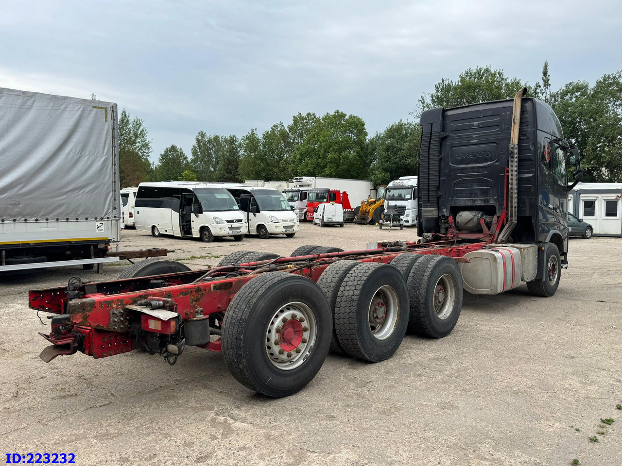 VOLVO FH16 700HP 8X4 Big Axles - Chassis vrachtwagen: afbeelding 5 VOLVO FH16 700HP 8X4 Big Axles - Chassis vrachtwagen: afbeelding 5