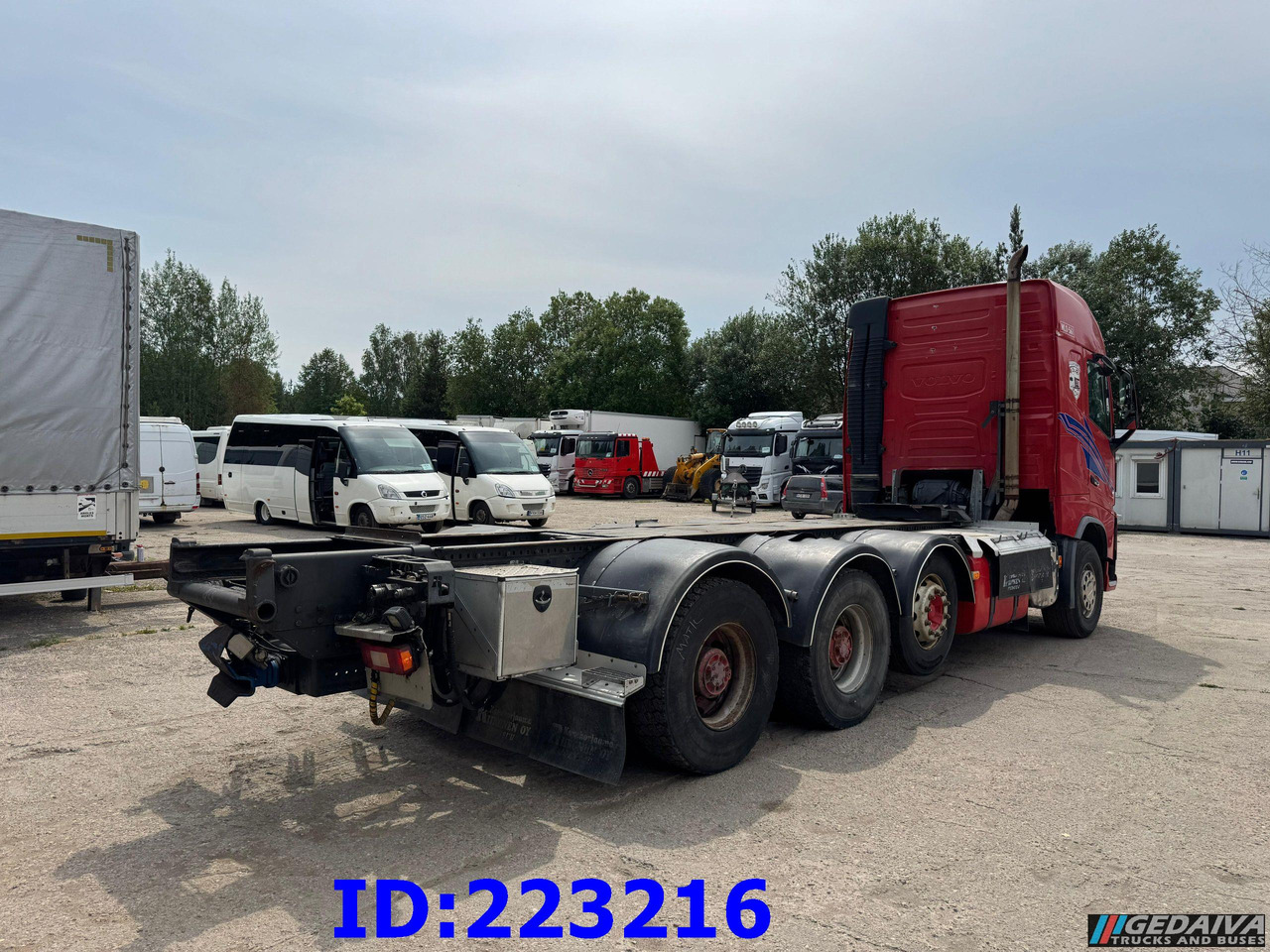 VOLVO FH16 700HP 8X4  Big axle - Chassis vrachtwagen: afbeelding 5 VOLVO FH16 700HP 8X4  Big axle - Chassis vrachtwagen: afbeelding 5