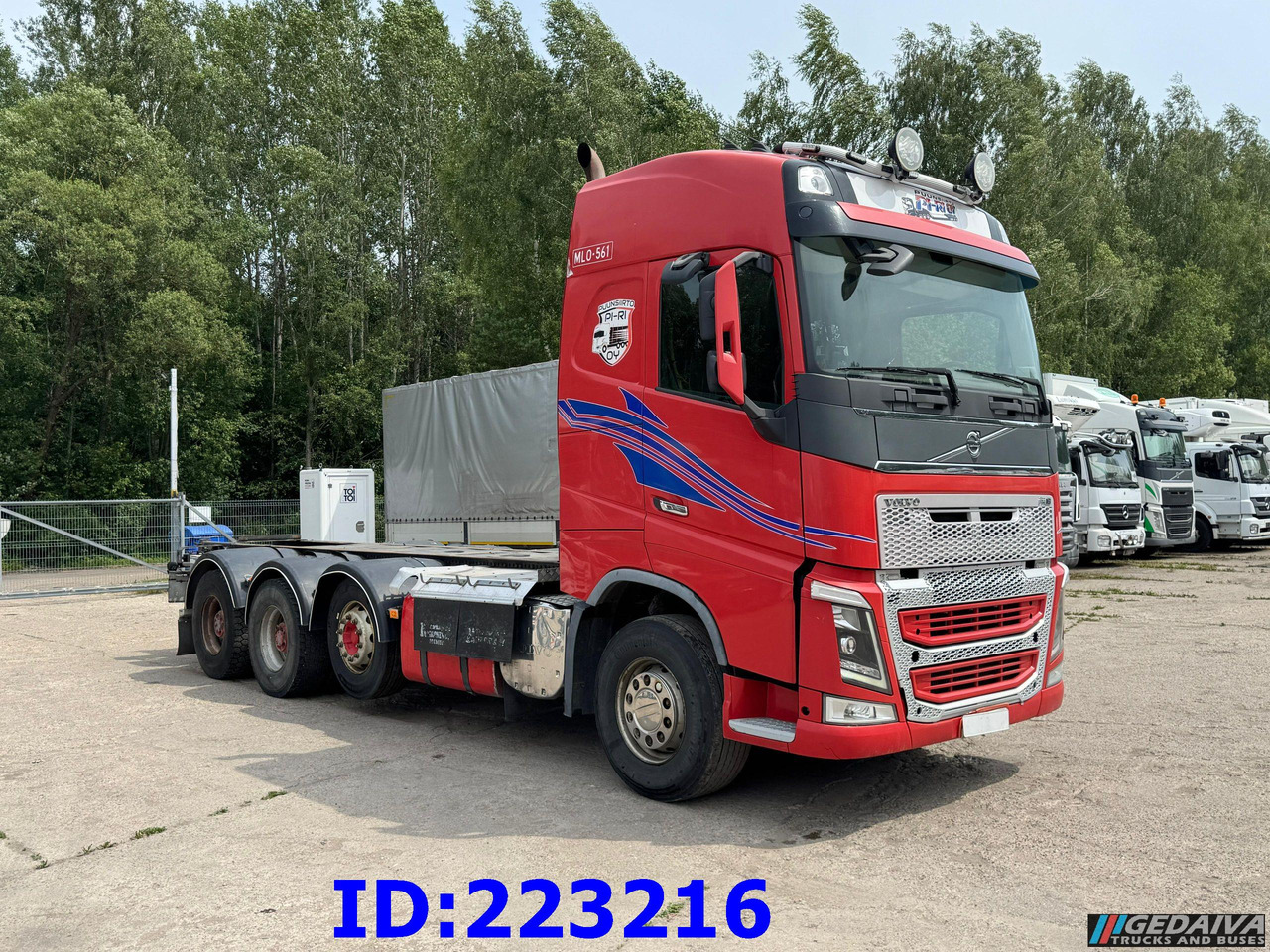 VOLVO FH16 700HP 8X4 Big axle - Chassis vrachtwagen: afbeelding 4 VOLVO FH16 700HP 8X4 Big axle - Chassis vrachtwagen: afbeelding 4