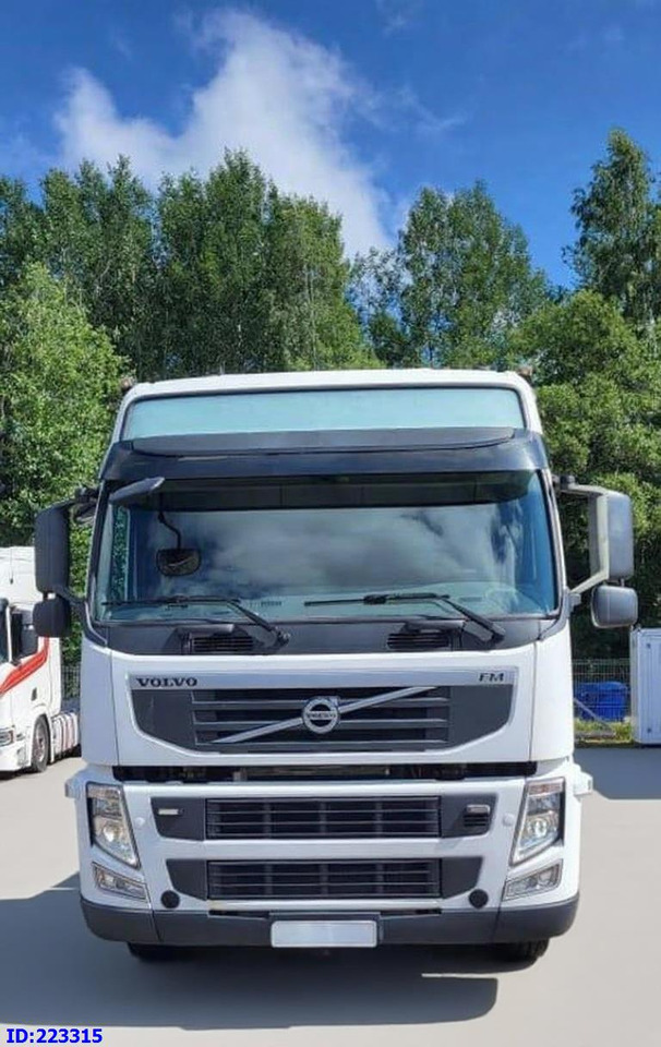 VOLVO FM 500HP 6x2 Euro5 - Chassis vrachtwagen: afbeelding 2 VOLVO FM 500HP 6x2 Euro5 - Chassis vrachtwagen: afbeelding 2