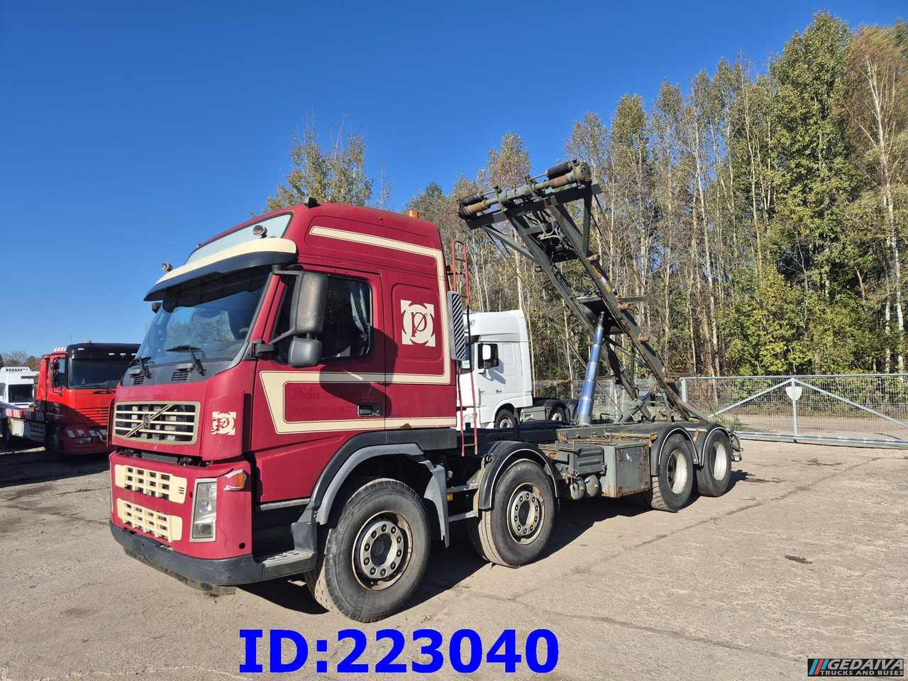 VOLVO FM12 420HP 8x2 - Kipper vrachtwagen: afbeelding 1 VOLVO FM12 420HP 8x2 - Kipper vrachtwagen: afbeelding 1