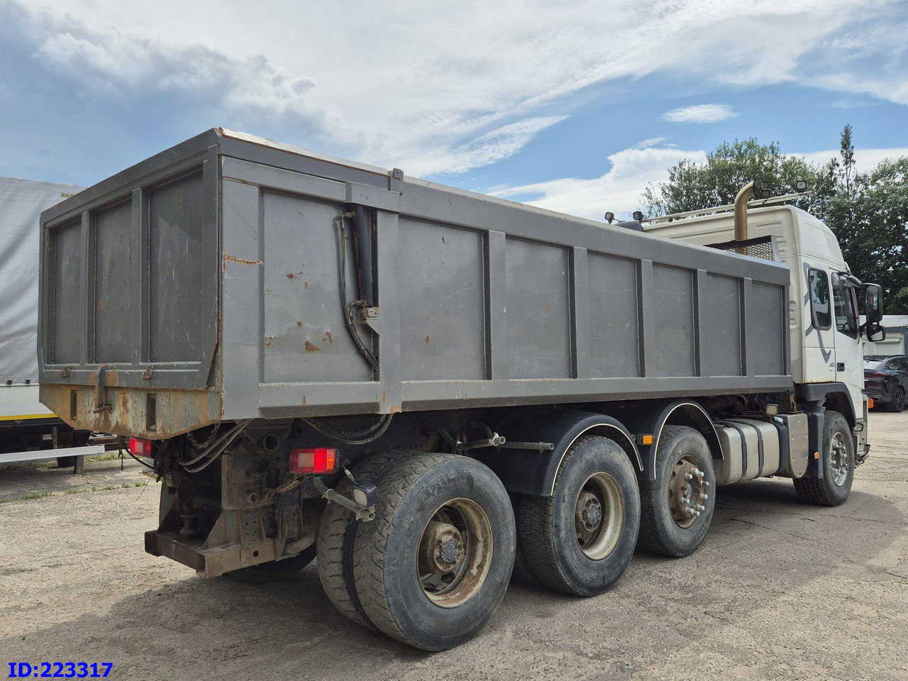VOLVO FM13 480HP 8x4 (Big axle) - Kipper vrachtwagen: afbeelding 5 VOLVO FM13 480HP 8x4 (Big axle) - Kipper vrachtwagen: afbeelding 5