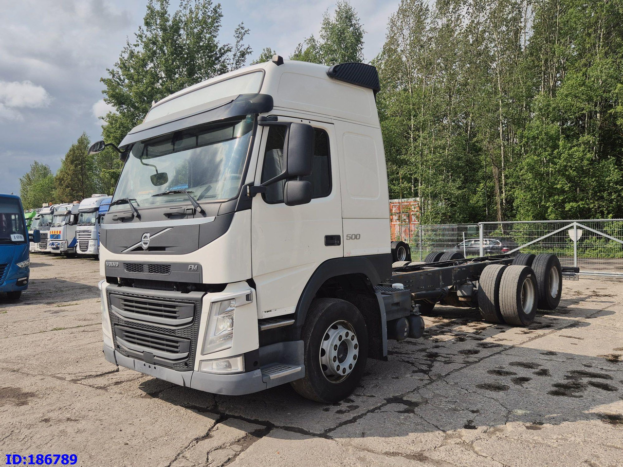 VOLVO FM13 500HP 6x2 - Chassis vrachtwagen: afbeelding 1 VOLVO FM13 500HP 6x2 - Chassis vrachtwagen: afbeelding 1