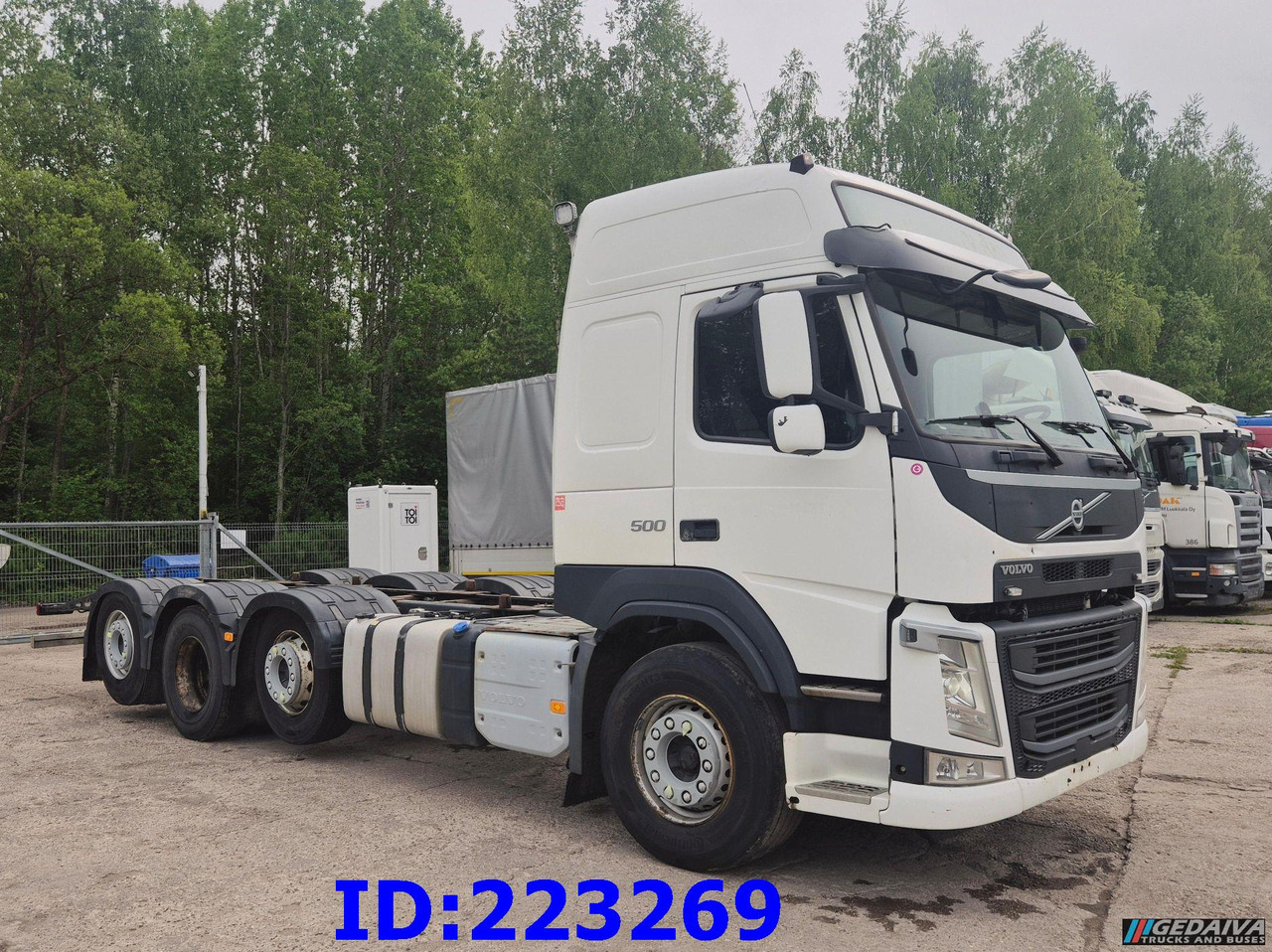 VOLVO FM13 500HP 8x2 (2 steering axels) - Chassis vrachtwagen: afbeelding 4 VOLVO FM13 500HP 8x2 (2 steering axels) - Chassis vrachtwagen: afbeelding 4