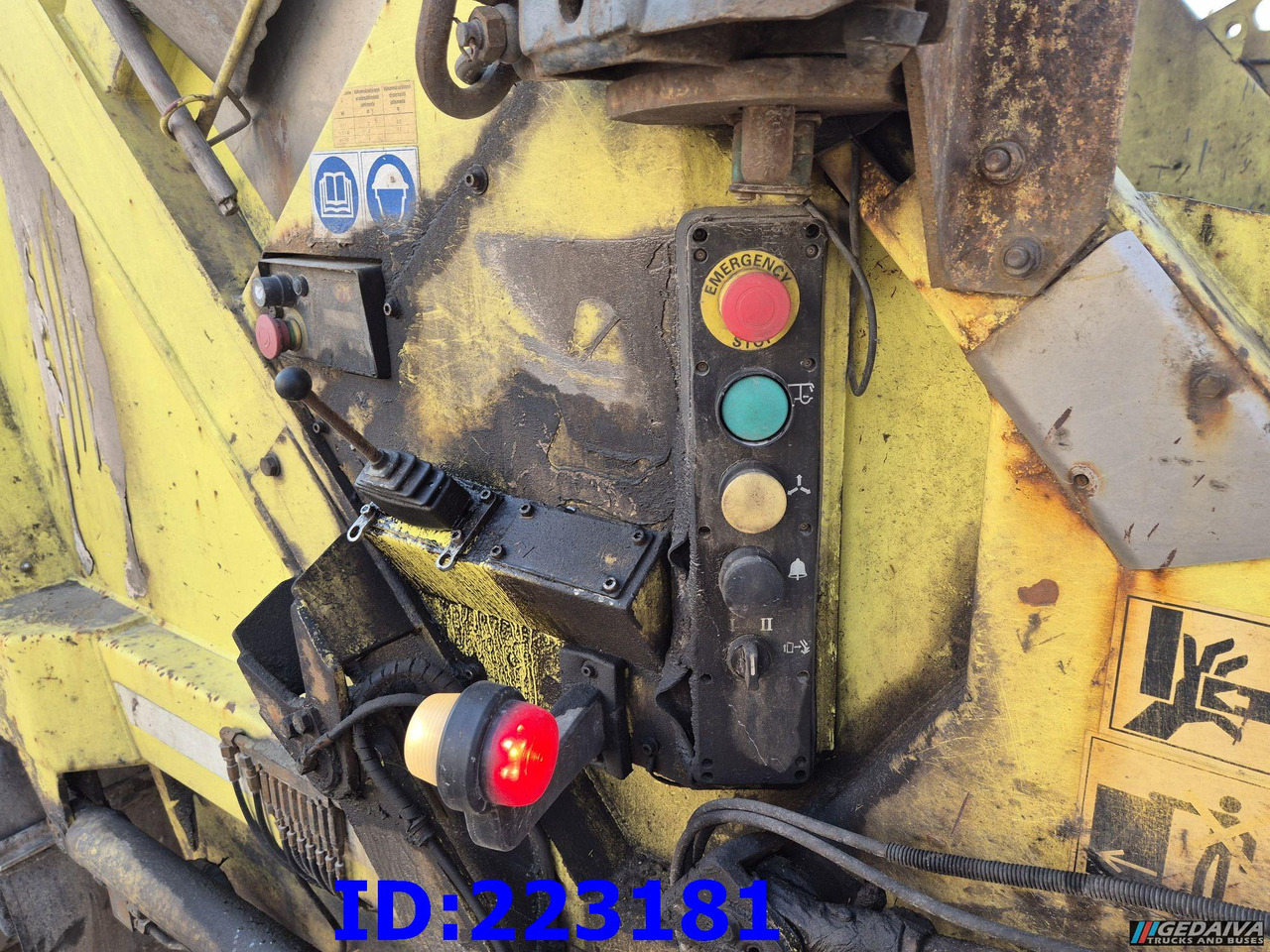 Vuilniswagen VOLVO FMX 11 330HP 6x2 (Steering axel) - Euro6: afbeelding 7