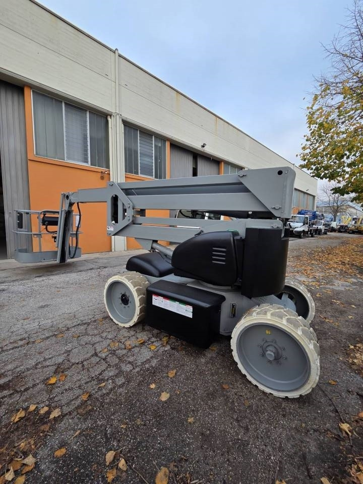 Niftylift HR 15 HDE - Knikarmhoogwerker: afbeelding 3 Niftylift HR 15 HDE - Knikarmhoogwerker: afbeelding 3