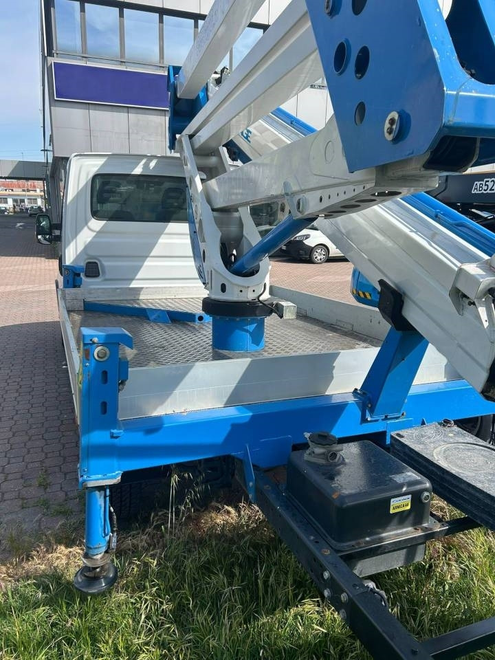 Socage 20D - Vrachtwagen hoogwerker: afbeelding 4 Socage 20D - Vrachtwagen hoogwerker: afbeelding 4
