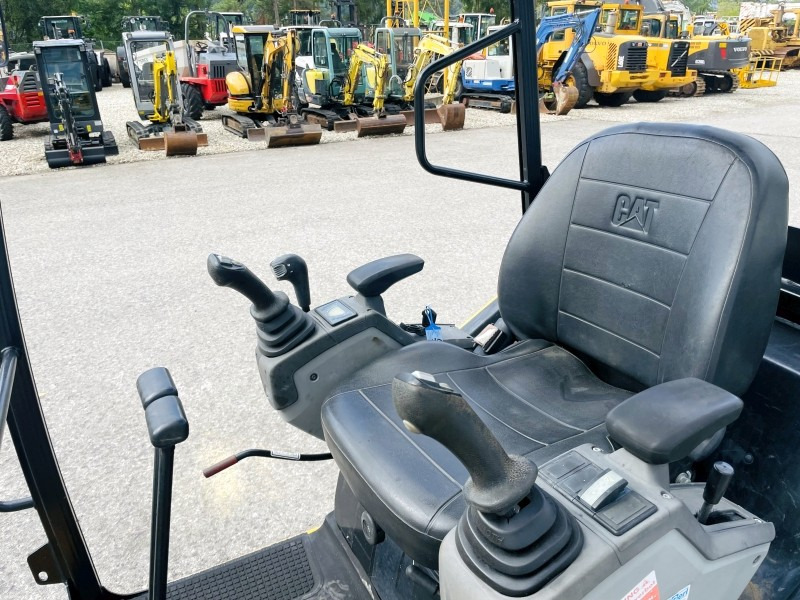 Caterpillar 301.7D (3846) - Minigraafmachine: afbeelding 5 Caterpillar 301.7D (3846) - Minigraafmachine: afbeelding 5