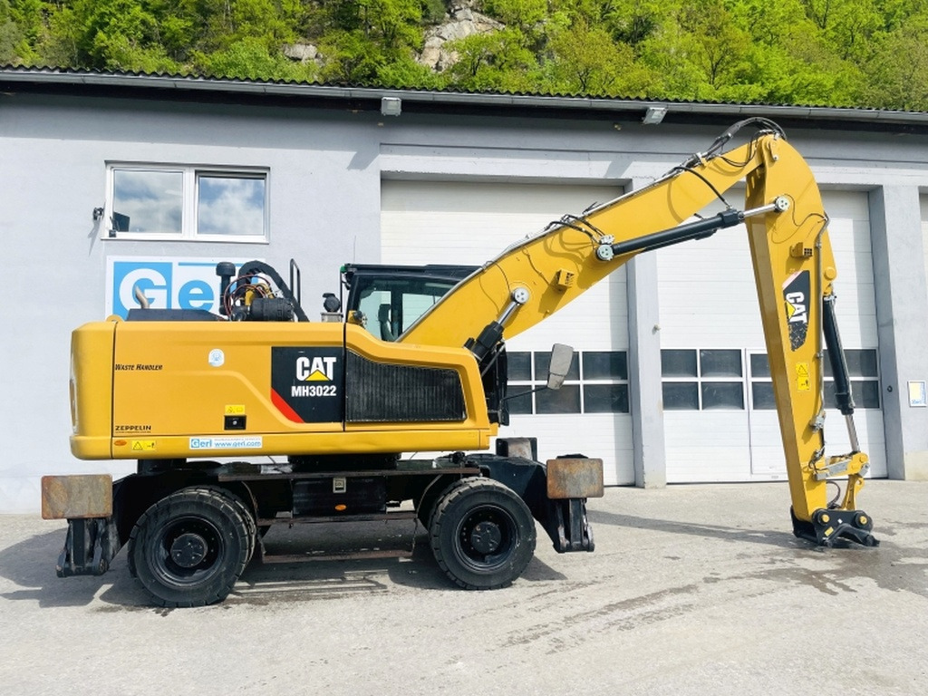 Caterpillar MH3022 (3993) - Mobiele graafmachine: afbeelding 2 Caterpillar MH3022 (3993) - Mobiele graafmachine: afbeelding 2