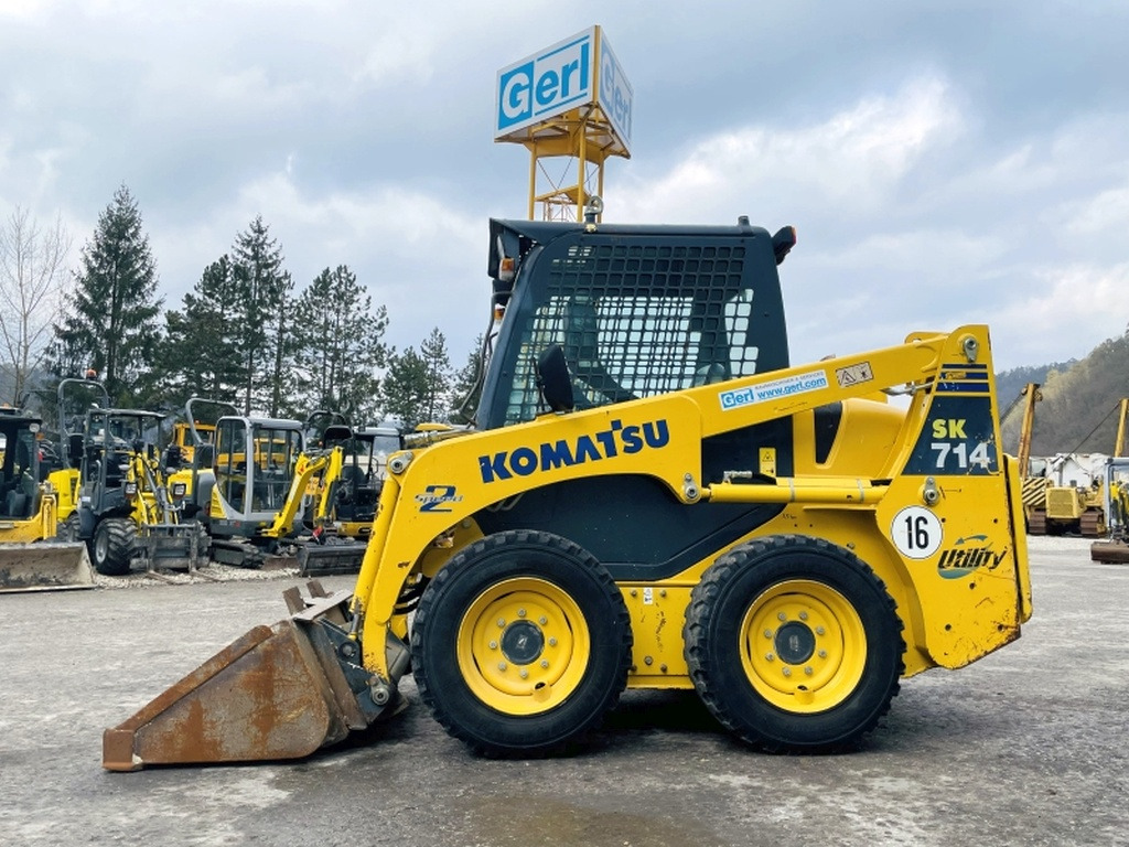 Komatsu SK714-5 (3947) - Schranklader: afbeelding 1 Komatsu SK714-5 (3947) - Schranklader: afbeelding 1