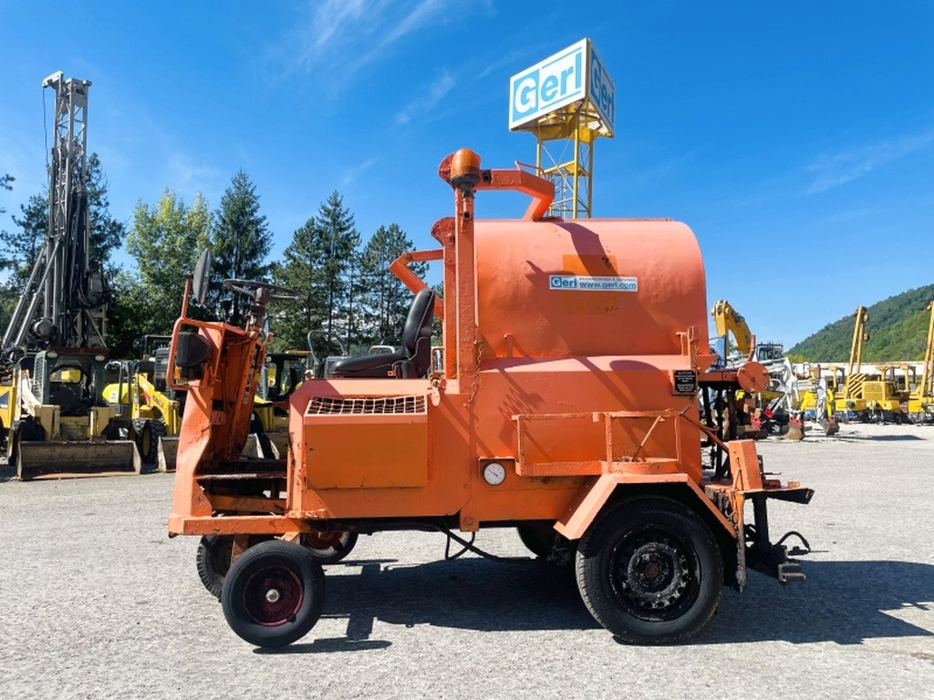 Strassmayr S-25-500G (4055) - Bitumen sprayer: afbeelding 1 Strassmayr S-25-500G (4055) - Bitumen sprayer: afbeelding 1