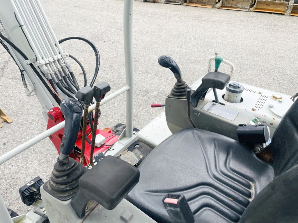 Takeuchi TB135 (4056) - Minigraafmachine: afbeelding 5 Takeuchi TB135 (4056) - Minigraafmachine: afbeelding 5